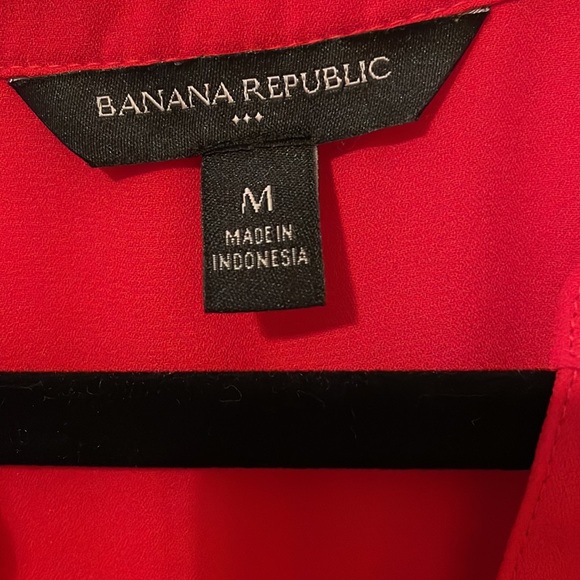 Banana Republic SOLD - Picture 4 of 10